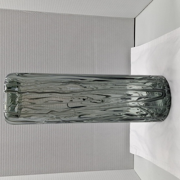 #AFF Blown glass vase smokey grey - Picture 1 of 6